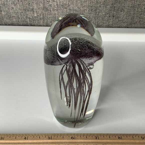 Art Glass Black Tropical Jellyfish Paperweight Collectible - Picture 5 of 5